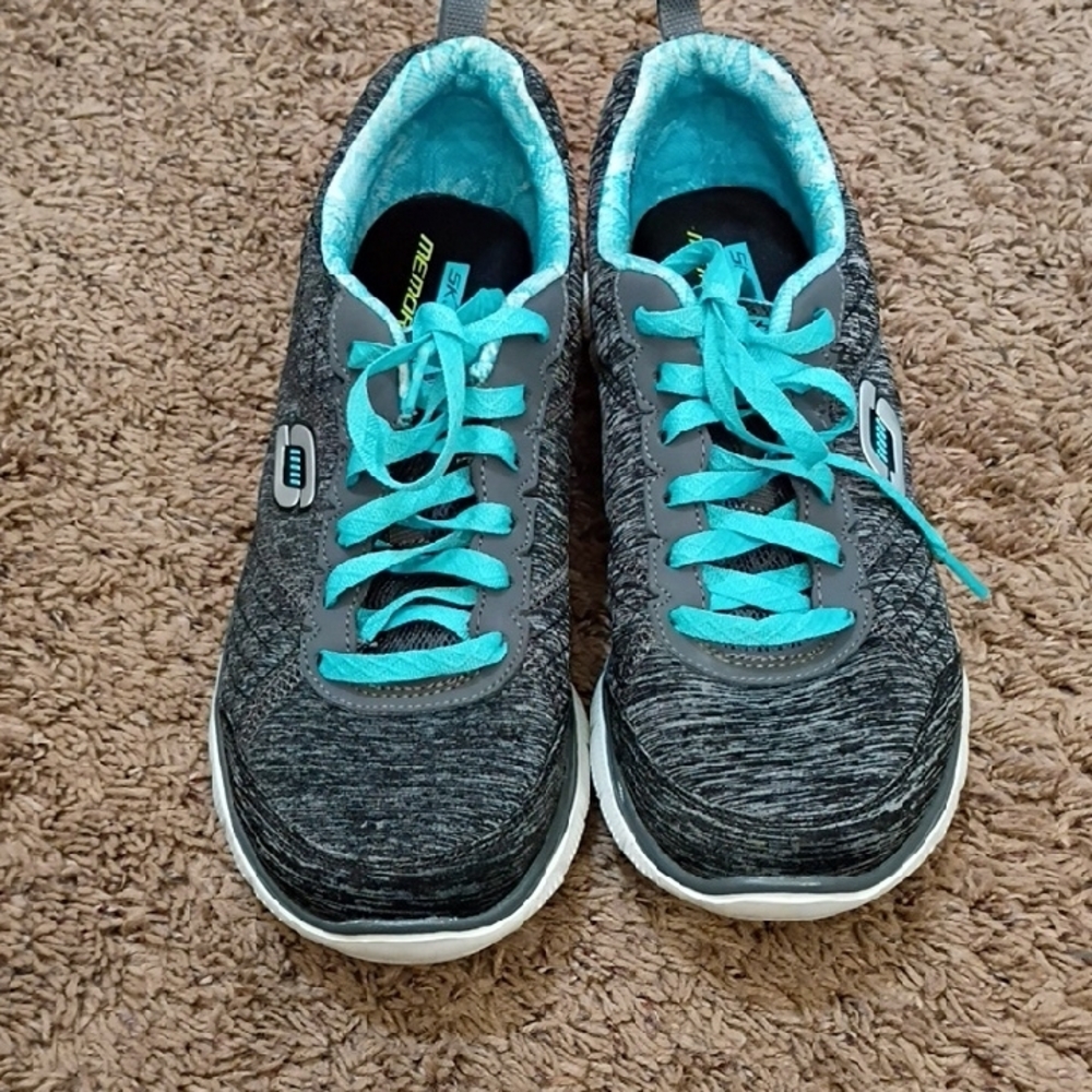Skechers Gray and Blue Sneakers with Knit Upper